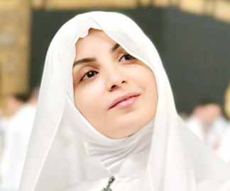 من هي ألفة بن رمضان ويكيبيديا عمرها مواليد كم؟ اصلها، ديانتها، زوجها السيرة الذاتية