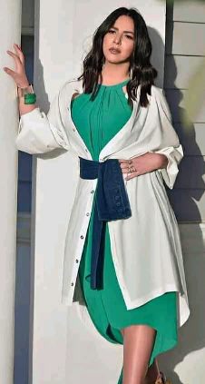 الفنانة إيمي سمير غانم