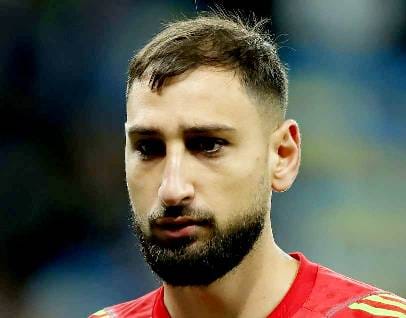 من هو دوناروما ويكيبيديا عمره مواليد كم طوله ووزنه اصله تواريخ الانضمام، ديانة دوناروما مسلم ام مسيحي السيرة الذاتية