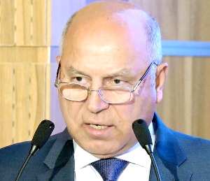 من هو كامل الوزير ويكيبيديا عمره ديانته اصله زوجته، اين ولد اللواء كامل الوزير السيرة الذاتية