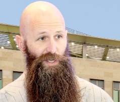 من هو جيمس هولتسنايدر ويكيبيديا عمره، ديانته، اصله، زوجته السيرة الذاتية لسفير الولايات المتحدة لدى الأردن