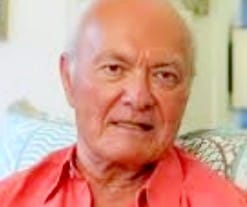 من هو يوسف فوزي عمره مواليد كم, ديانته, اصله, طوله, مرضه, زوجته واولاده ويكيبيديا السيرة الذاتية