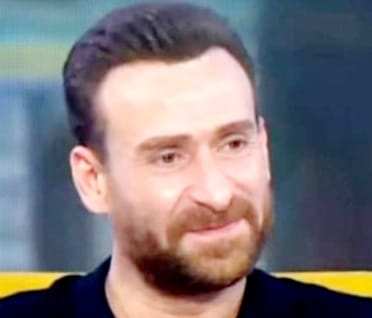 من هو نضال الشافعي ويكيبيديا عمره طوله جنسيته والدة اسمه بالكامل، ديانة نضال الشافعي وزوجته واولاده السيرة الذاتية