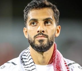 من هو اللاعب موسى التعمري ويكيبيديا عمره مواليد كم طوله راتبه ديانته مركزه تواريخ الانضمام، أصل موسى التعمري وزوجته السيرة الذاتية