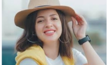 من هي منى فاروق ويكيبيديا، من هو والد منى فاروق