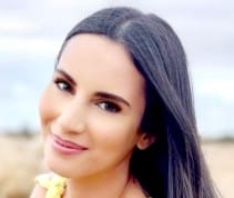 من هي وردة شارلومانتي ويكيبيديا السيرة الذاتية