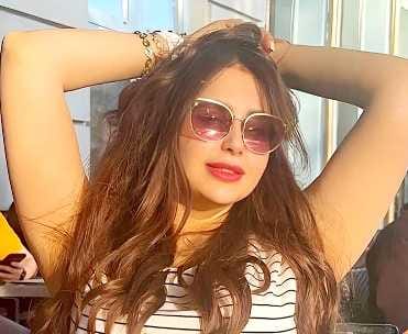 من هي سهام صالح ويكيبيديا عمرها مواليد كم؟ اصلها، تاريخ ميلادها، جنسيتها، زوجها، ديانة سهام صالح مسيحية ام مسلمة السيرة الذاتية