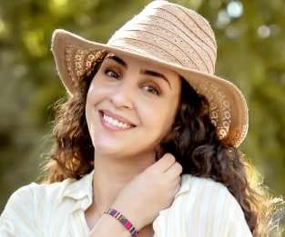 من هي الفنانة يارا خليل ويكيبيديا عمرها مواليد كم طولها ديانتها اصلها زوجها السيرة الذاتية