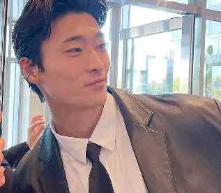 هل اللاعب تشو غو سونغ متزوج انستقرام