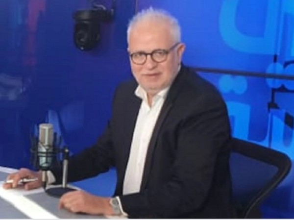 من هو عادل نصار ويكيبيديا السيرة الذاتية