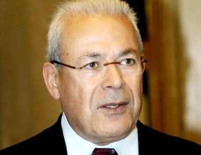 من هو برهان غليون ويكيبيديا عمره مواليد كم؟ ديانته مسيحي ام مسلم؟ اصله، مذهبه سني أم شيعي؟ زوجته السيرة الذاتية