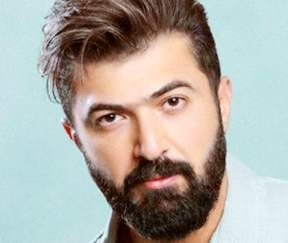 من هو سيف نبيل ويكيبيديا عمره، اصله، زوجته، ديانة سيف نبيل سني ام شيعي السيرة الذاتية