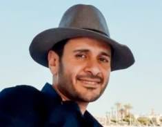 من هو كريم العمري ويكيبيديا عمره مواليد كم؟ اصله، اعماله، ديانته، زوجته السيرة الذاتية